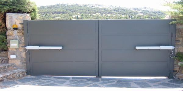 <span style="font-weight: bold;">PUERTAS AUTOMATICAS&nbsp;</span><br>